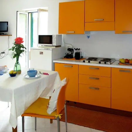 Appartamento Il Borgo Delle Mimose 352s